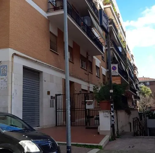 Confortevole Per 5 Persone A Portuense
